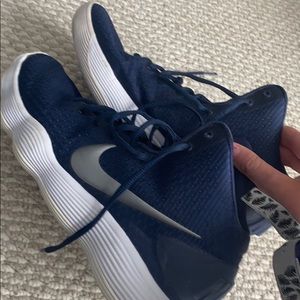 NIKE hyperdunks 2018